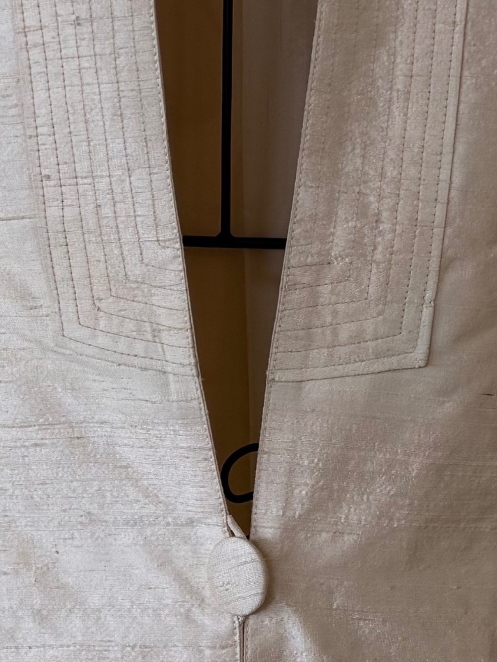 Raw Silk Mid Length Jacket - Picture 6 of 9